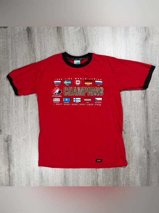 Waves Other - Vintage 2009 IIHF World Junior Champions Canada Hockey T-Shirt Large